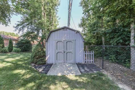8101 Dark Star Drive Indianapolis IN 46217