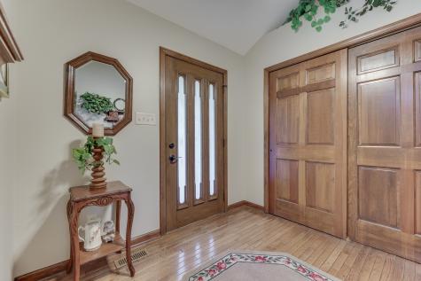 8101 Dark Star Drive Indianapolis IN 46217