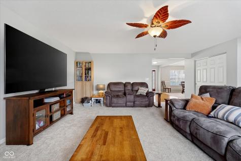 1810 Salina Drive Avon IN 46123