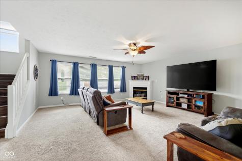 1810 Salina Drive Avon IN 46123