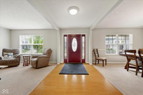 1810 Salina Drive Avon IN 46123