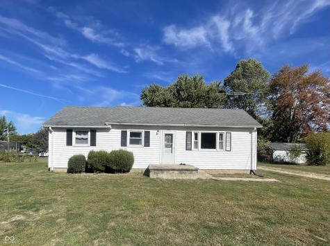 202 W Martindale Street Kennard IN 47351