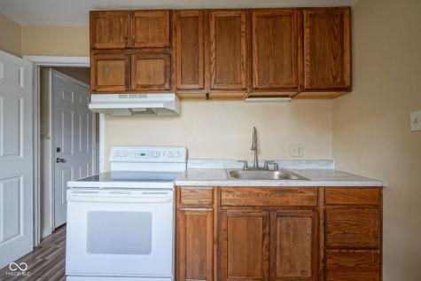 2824 S Mcclure Street Indianapolis IN 46241