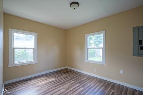 2824 S Mcclure Street Indianapolis IN 46241