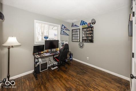 657 W Brookville Road Fountaintown IN 46130