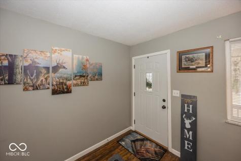 657 W Brookville Road Fountaintown IN 46130