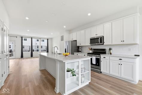 14565 Pomona Lane Carmel IN 46074