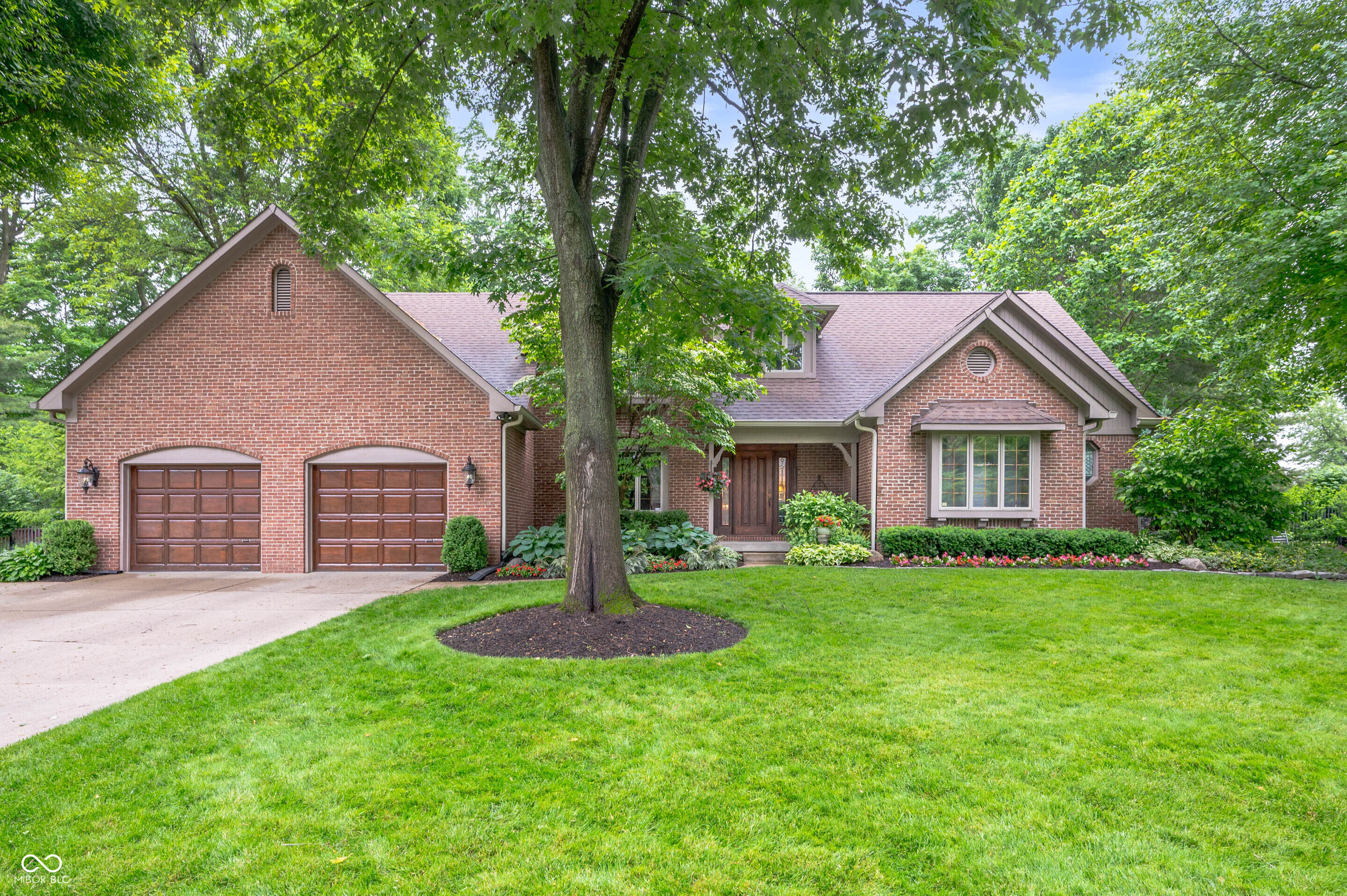 6575 Robin Hood Drive Indianapolis IN 46227