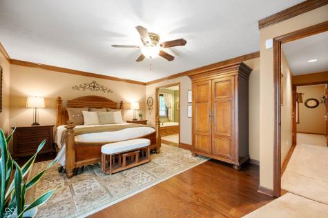 6575 Robin Hood Drive Indianapolis IN 46227