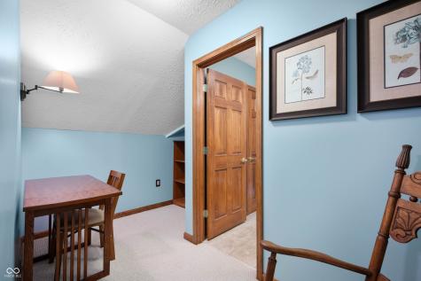 6575 Robin Hood Drive Indianapolis IN 46227