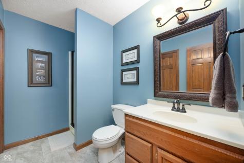 6575 Robin Hood Drive Indianapolis IN 46227