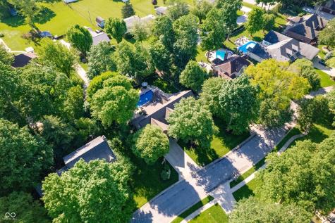 6575 Robin Hood Drive Indianapolis IN 46227