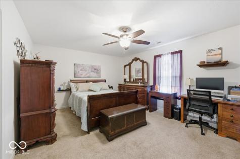 6429 Emerald Springs Drive Indianapolis IN 46221