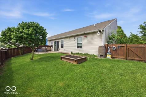 6429 Emerald Springs Drive Indianapolis IN 46221