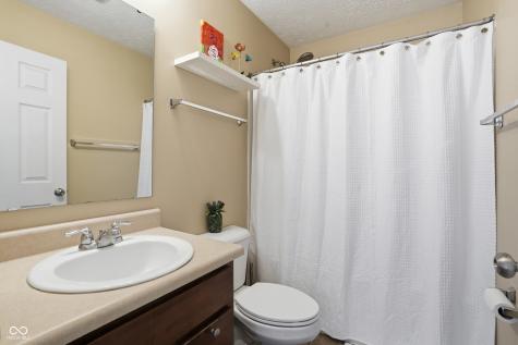 3416 Bloomsbury Lane Indianapolis IN 46228