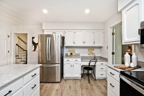 7242 Hampstead Lane Indianapolis IN 46256