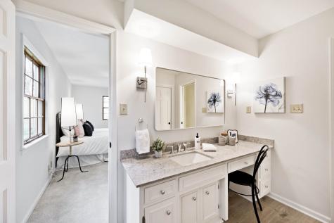7242 Hampstead Lane Indianapolis IN 46256