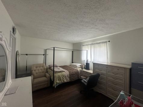 7727 Alapaka Court Indianapolis IN 46217