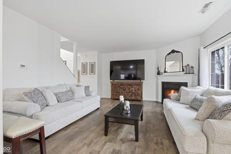 1035 Heatherwood Drive Greenwood IN 46143