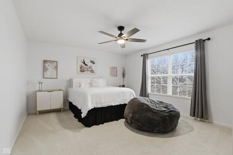 1035 Heatherwood Drive Greenwood IN 46143