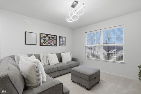 1035 Heatherwood Drive Greenwood IN 46143