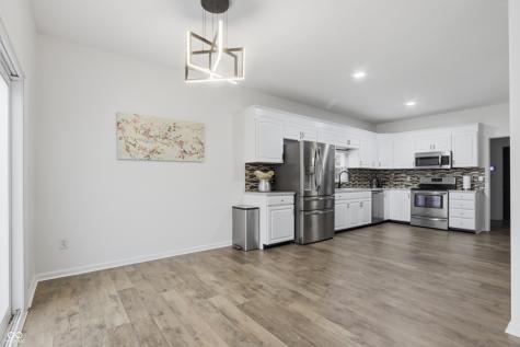 1035 Heatherwood Drive Greenwood IN 46143
