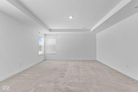 1046 Elmwood Lane Greenwood IN 46143