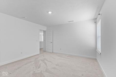 1046 Elmwood Lane Greenwood IN 46143