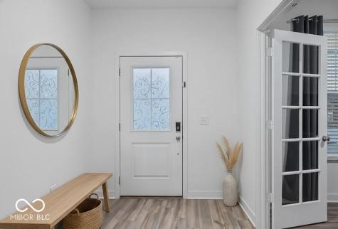 1046 Elmwood Lane Greenwood IN 46143