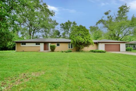 4820 E 70th Street Indianapolis IN 46220
