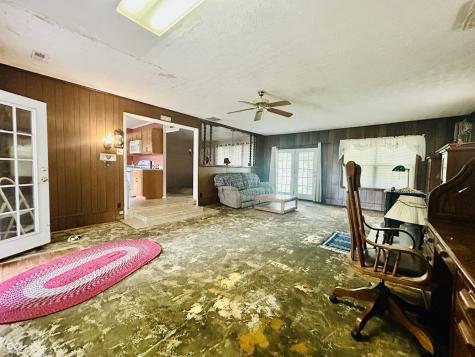 4231 Standish Drive Indianapolis IN 46221