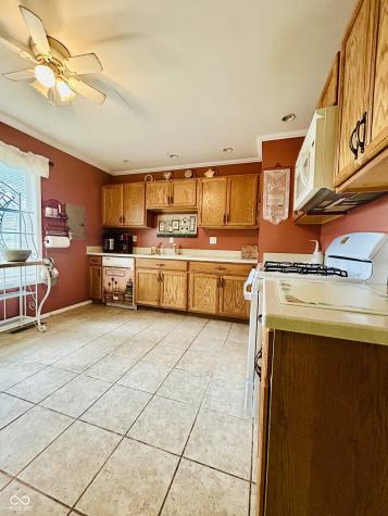 4231 Standish Drive Indianapolis IN 46221