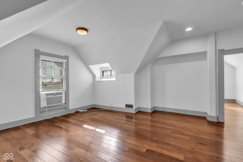 325 E 10th Street Indianapolis IN 46202