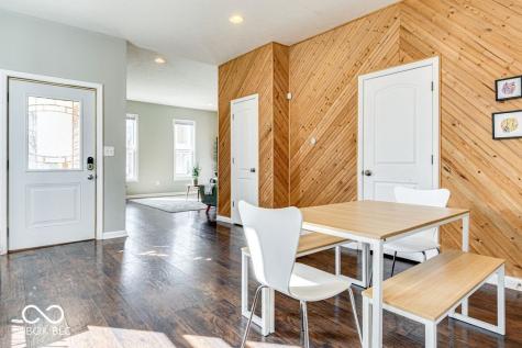 922 Iowa Street Indianapolis IN 46203