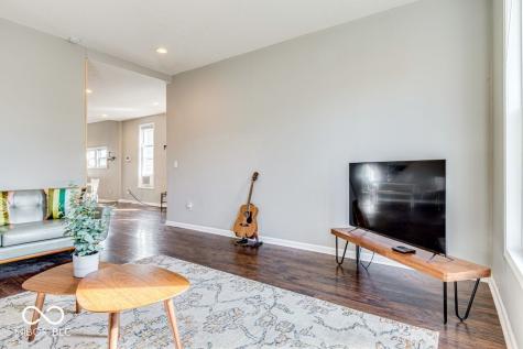 922 Iowa Street Indianapolis IN 46203
