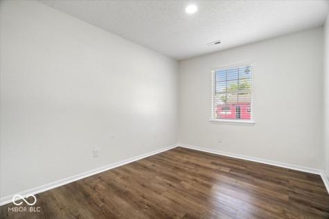 10210 Lone Wolf Drive Indianapolis IN 46235