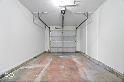 10210 Lone Wolf Drive Indianapolis IN 46235