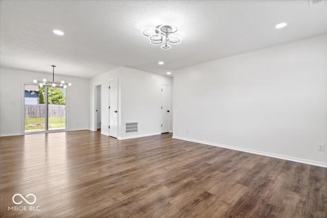 10210 Lone Wolf Drive Indianapolis IN 46235
