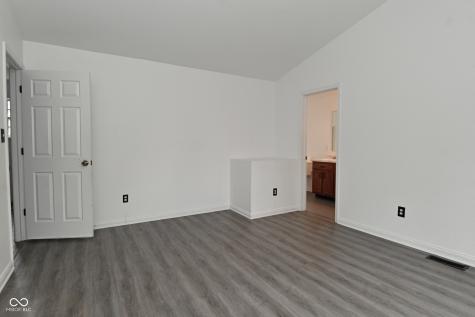 3848 Planewood Drive Indianapolis IN 46235