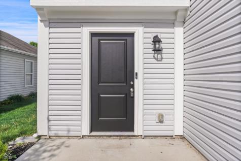 10841 Woods Drive Ingalls IN 46048