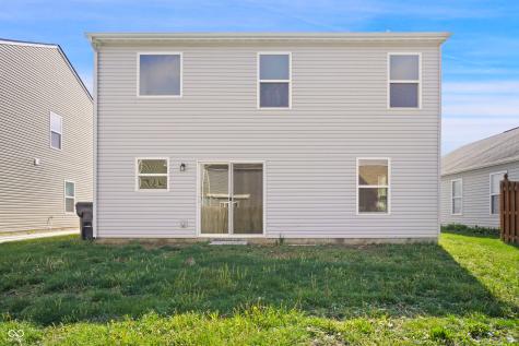 10841 Woods Drive Ingalls IN 46048