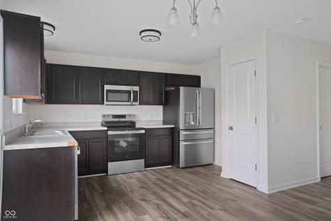 10841 Woods Drive Ingalls IN 46048