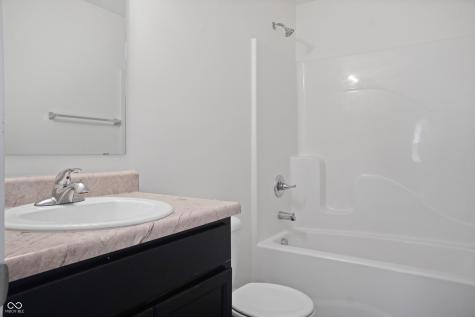 10841 Woods Drive Ingalls IN 46048