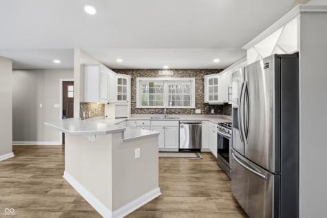 4565 W Carr Hill Road Columbus IN 47201