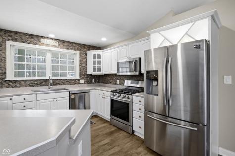 4565 W Carr Hill Road Columbus IN 47201