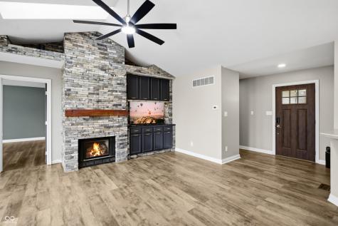 4565 W Carr Hill Road Columbus IN 47201