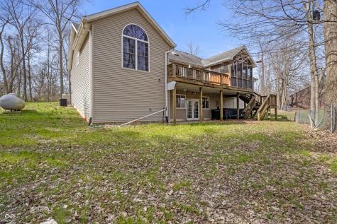 4565 W Carr Hill Road Columbus IN 47201