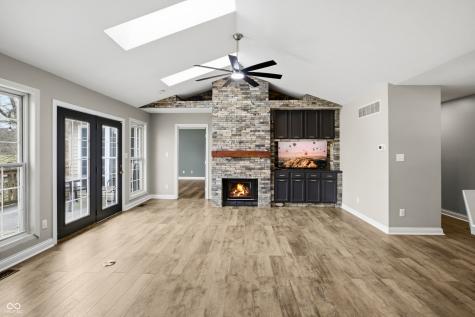 4565 W Carr Hill Road Columbus IN 47201