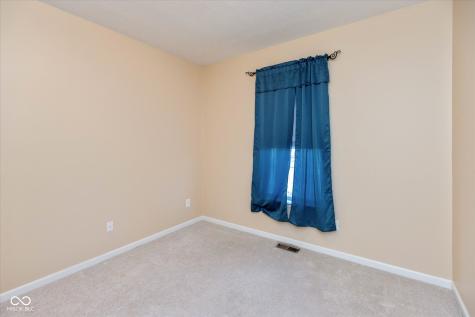 4431 Big Leaf Lane Indianapolis IN 46239