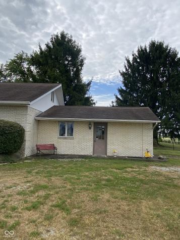 8329 S 300 W Pendleton IN 46064